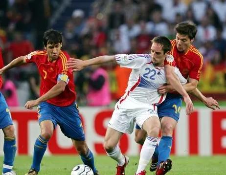 法国vs西班牙,提供足球法国vs西班牙视频直播及全场回放