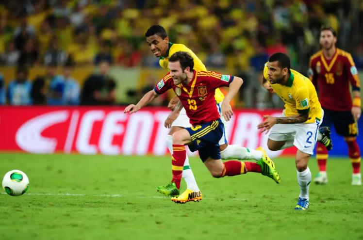 西班牙vs巴西,提供足球西班牙vs巴西视频直播及全场回放