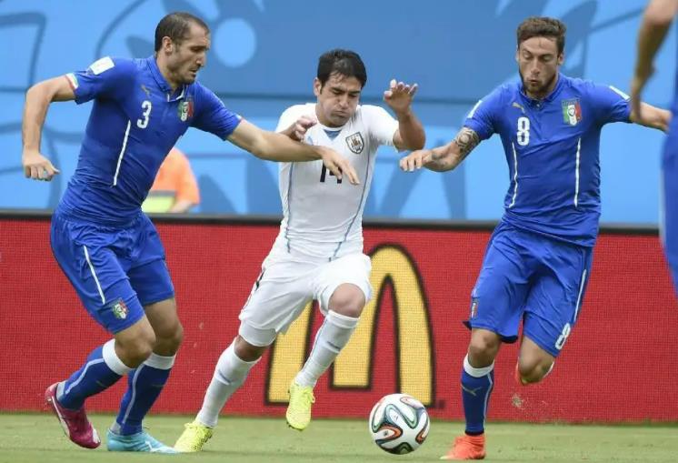 意大利vs乌拉圭,提供世界杯意大利vs乌拉圭视频直播及全场回放